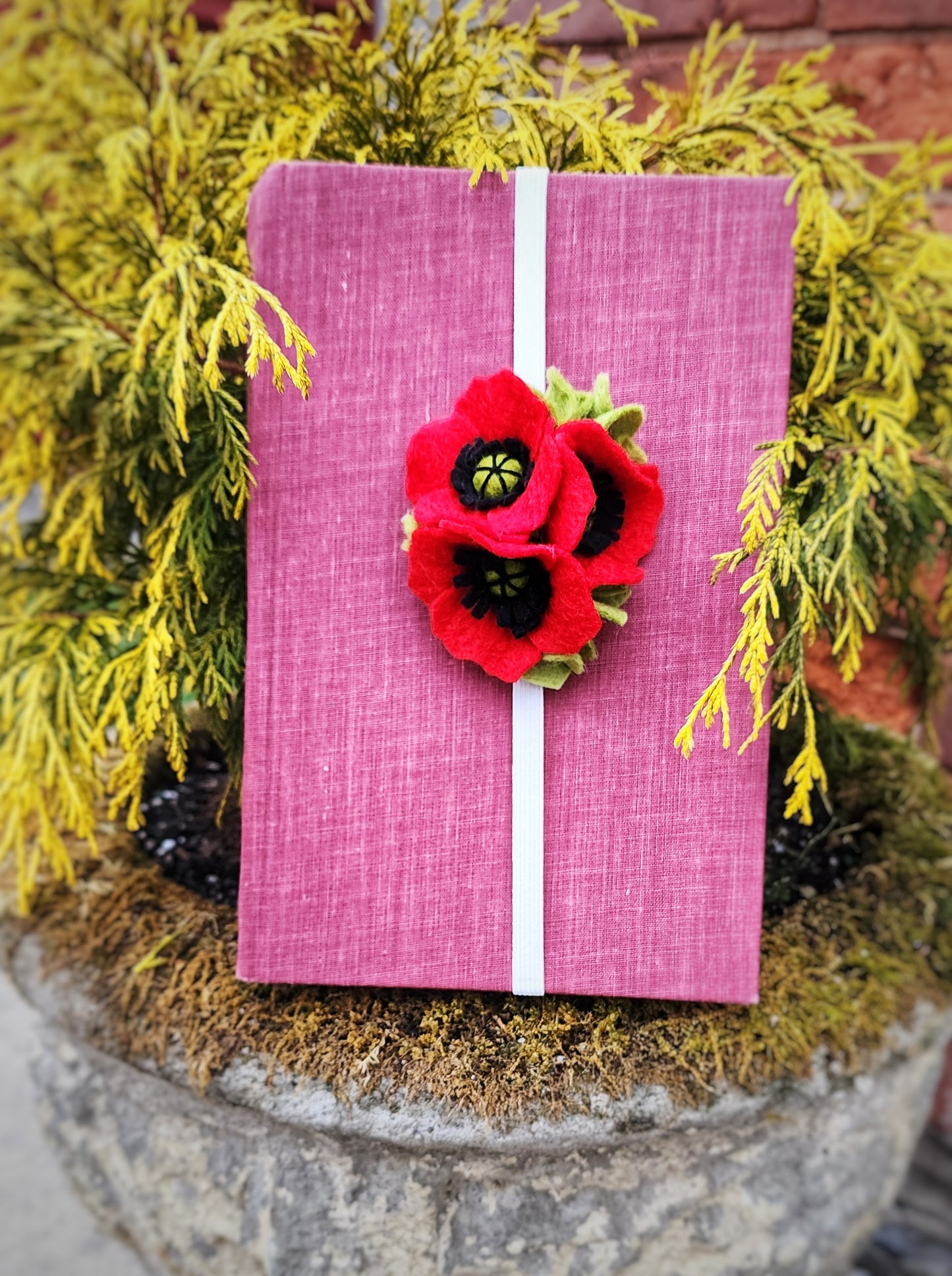 Felt Flower Bookmark | Poppies