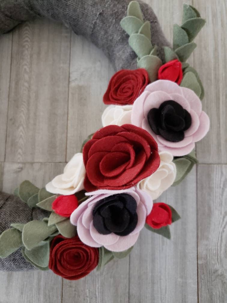 Grey Herringbone Wreath
