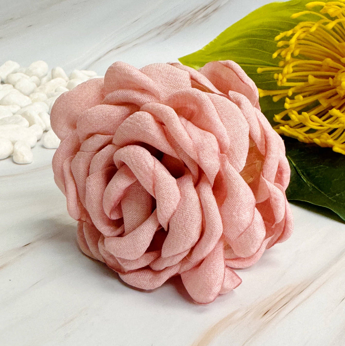 May Rose Hair Claw
