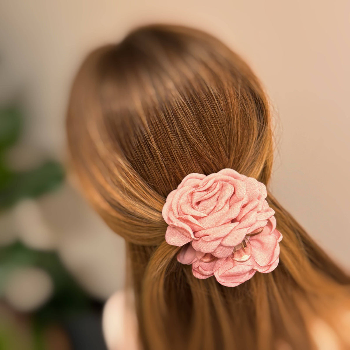 May Rose Hair Claw