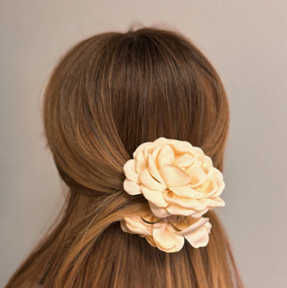 May Rose Hair Claw