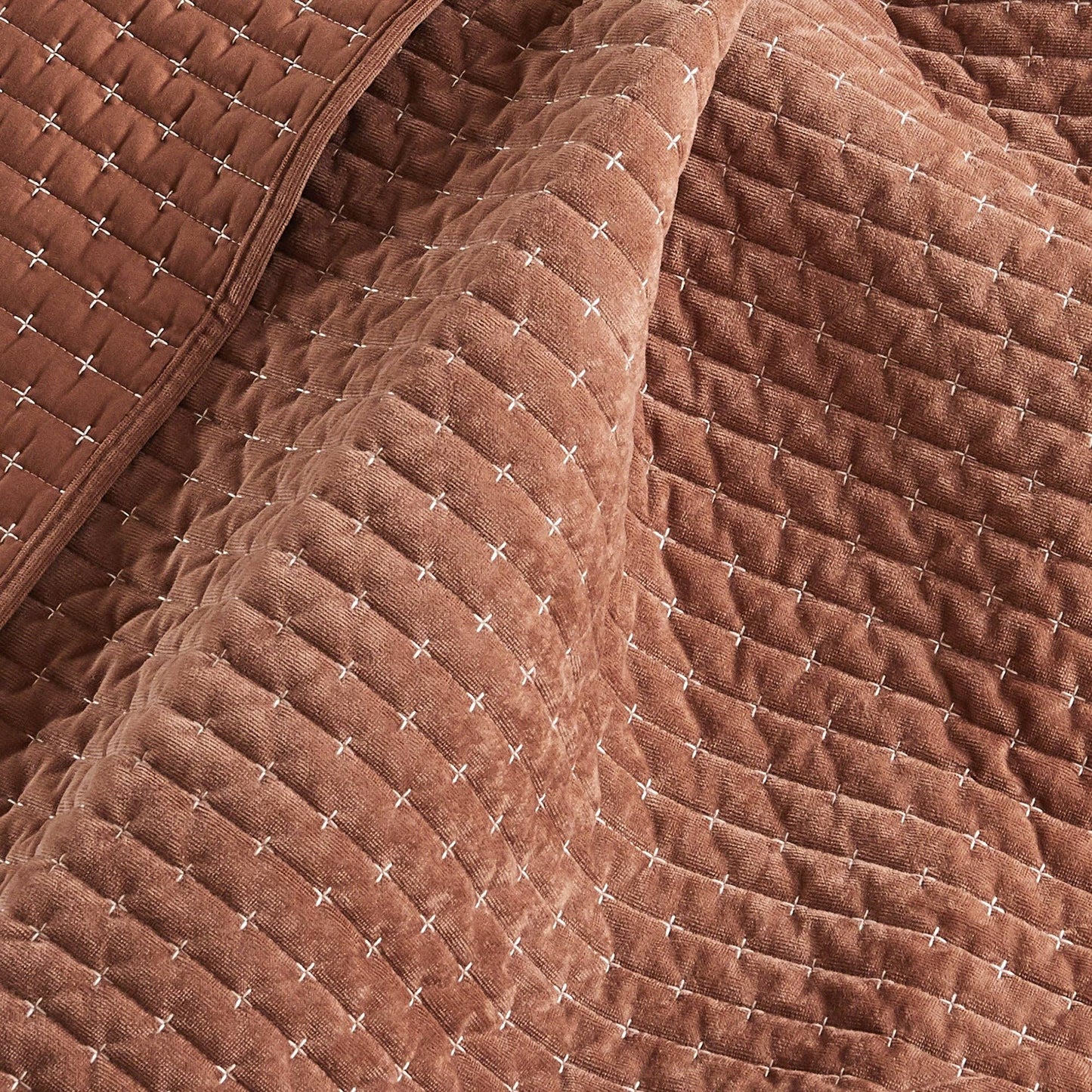 Velvet Stitch Quilted Throw Blanket