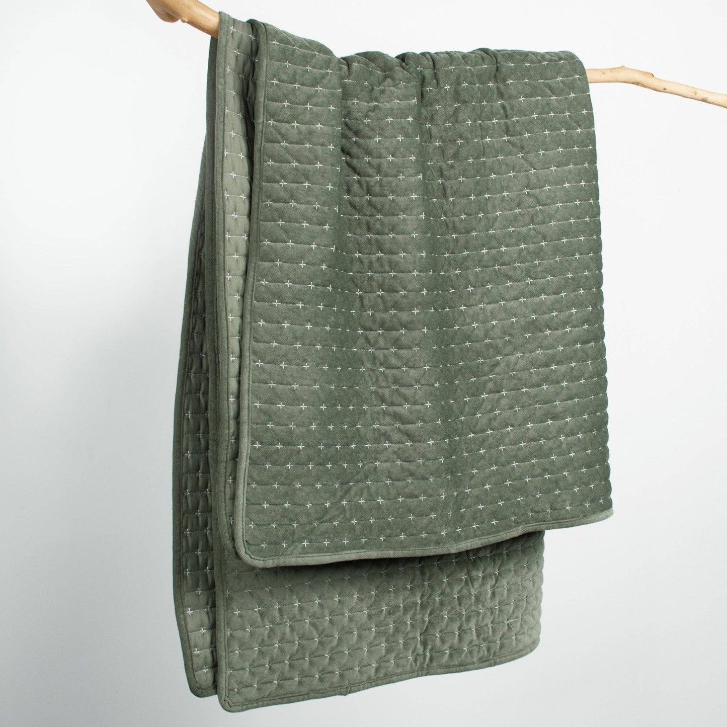 Velvet Stitch Quilted Throw Blanket