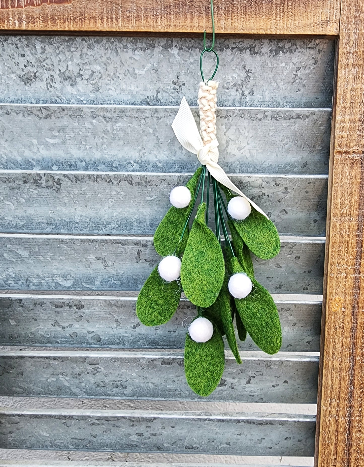 Festive Mistletoe