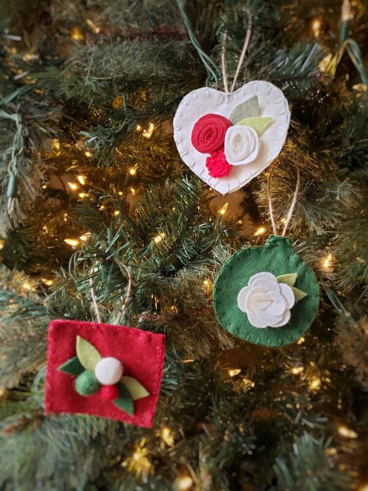 Christmas Ornament Set