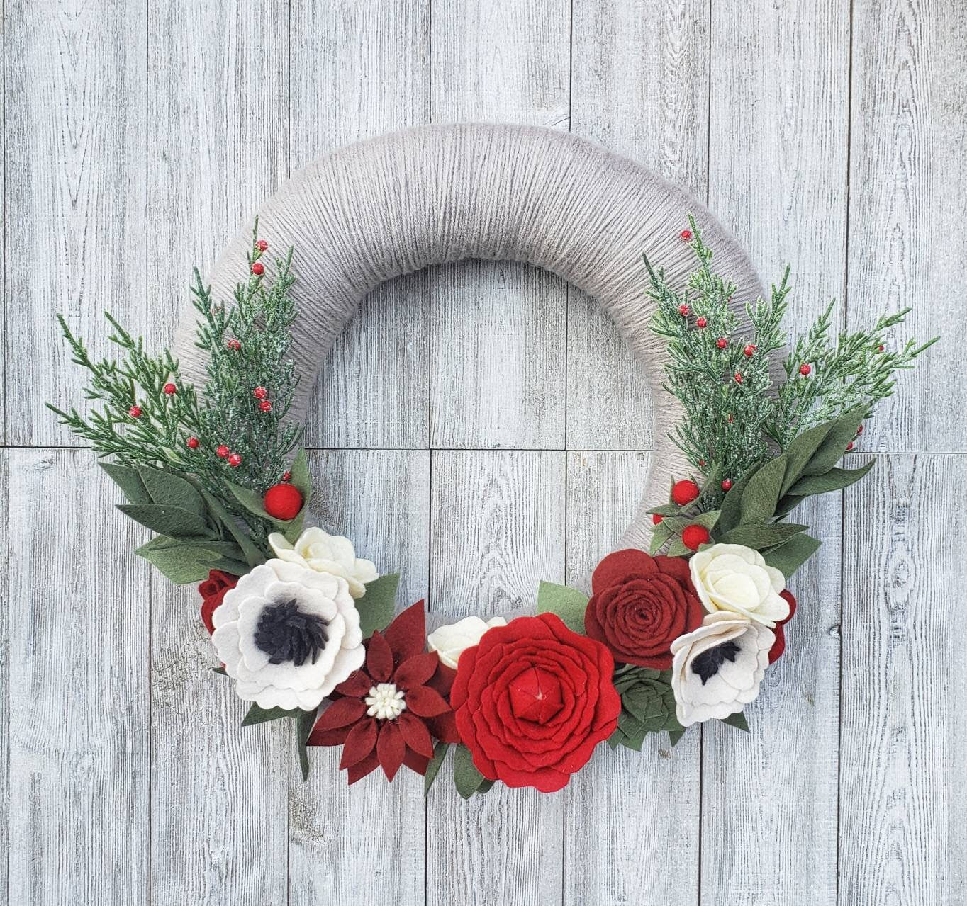 Holiday Cheer Wreath